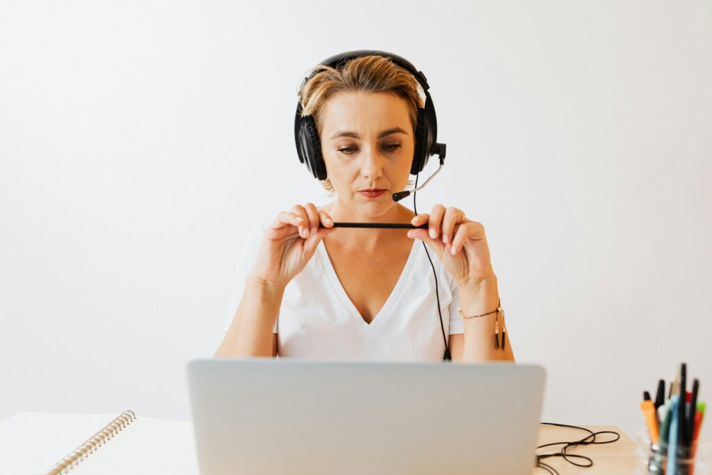 How to Onboard Your First Virtual Assistant Right